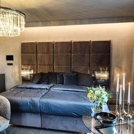 Royal Apartmany Dobris Εξωτερικό φωτογραφία