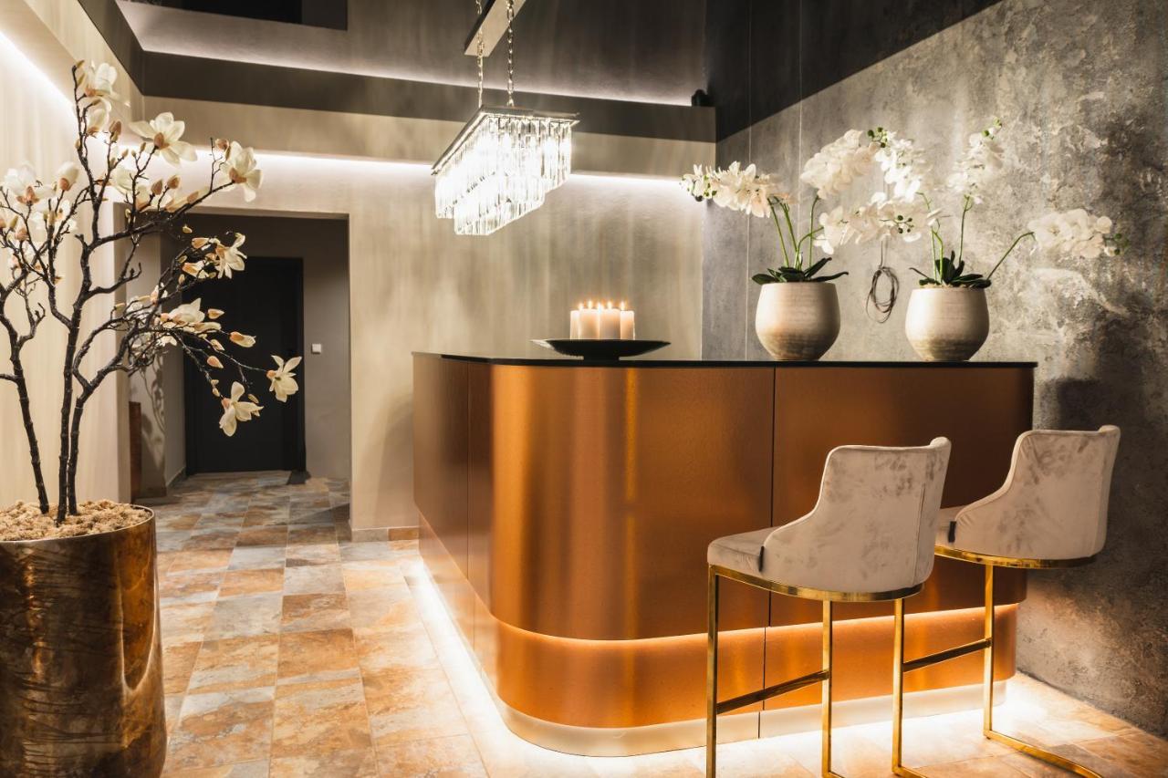 Royal Apartmany Dobris Εξωτερικό φωτογραφία